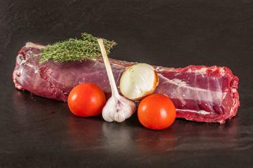 Rehrücken mit Knochen